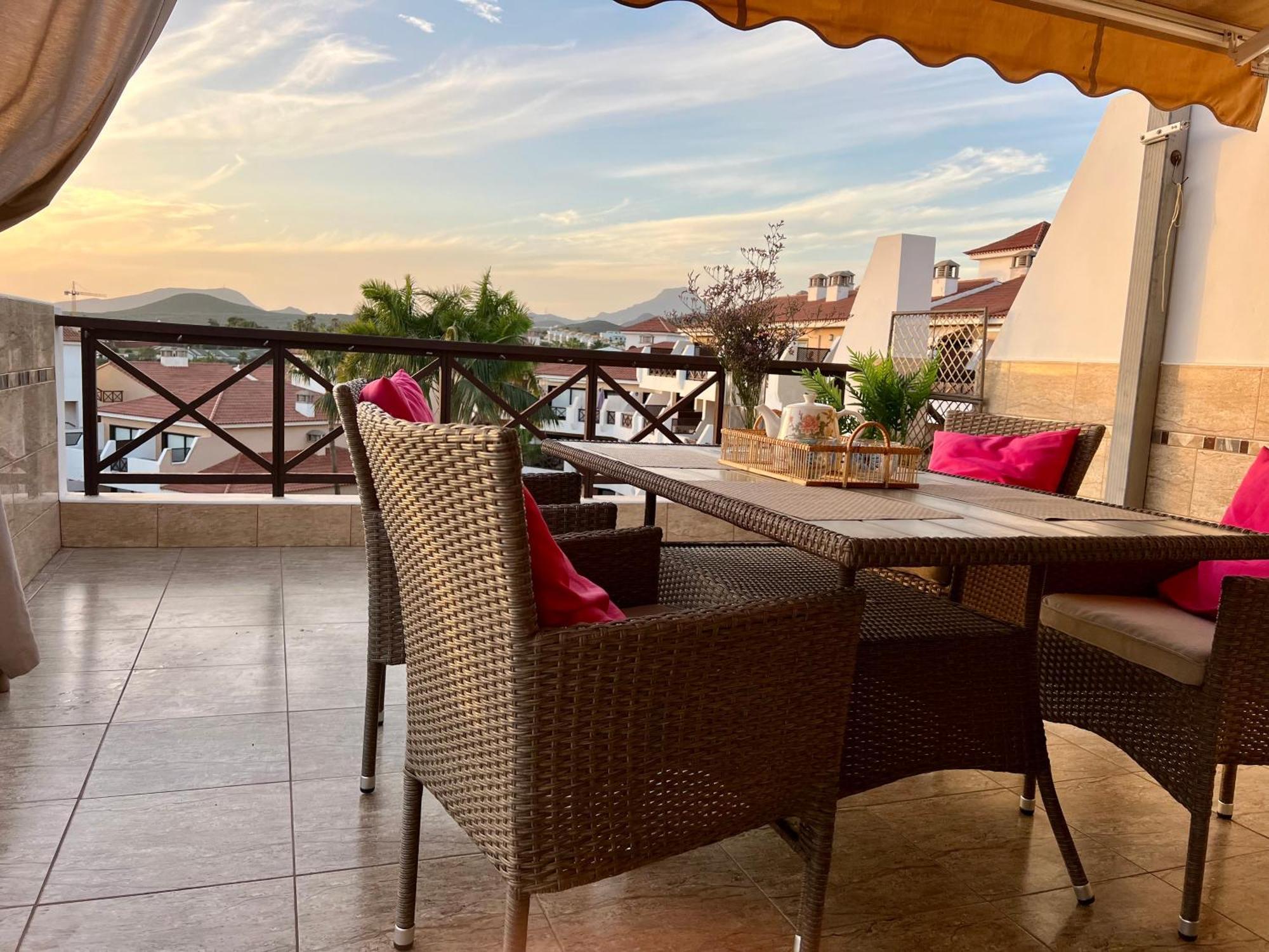 Penthouse In Golf Del Sur Appartement